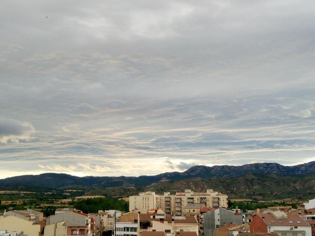 Ferienwohnung Lo Piset De La Torre Tremp Exterior foto